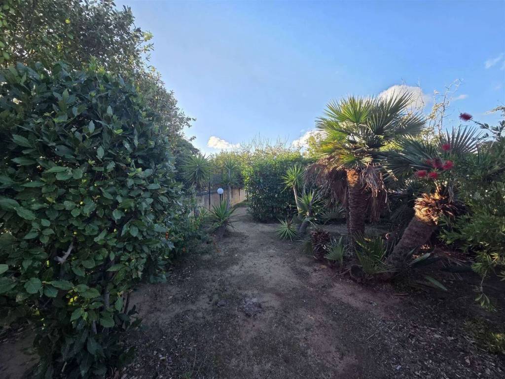 Villa a Brindisi in Strada Per Sbitri, 1 - Foto 4