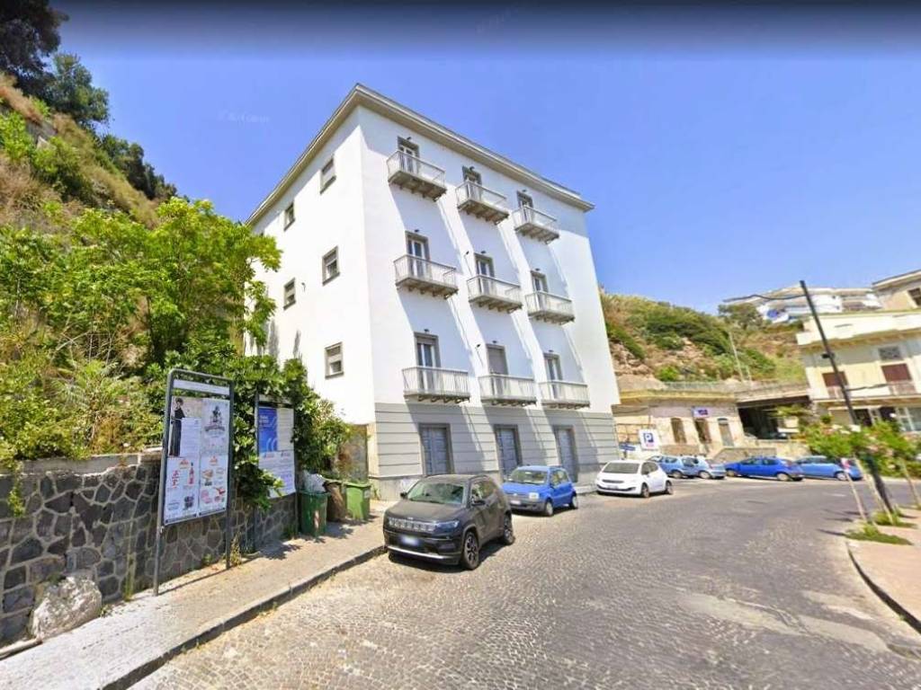 Appartamento a Pozzuoli in via NAPOLI - Foto 2