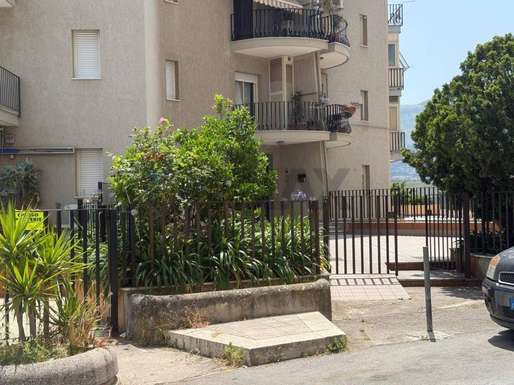 Appartamento a Monreale in Via Aldo Moro - Foto 2