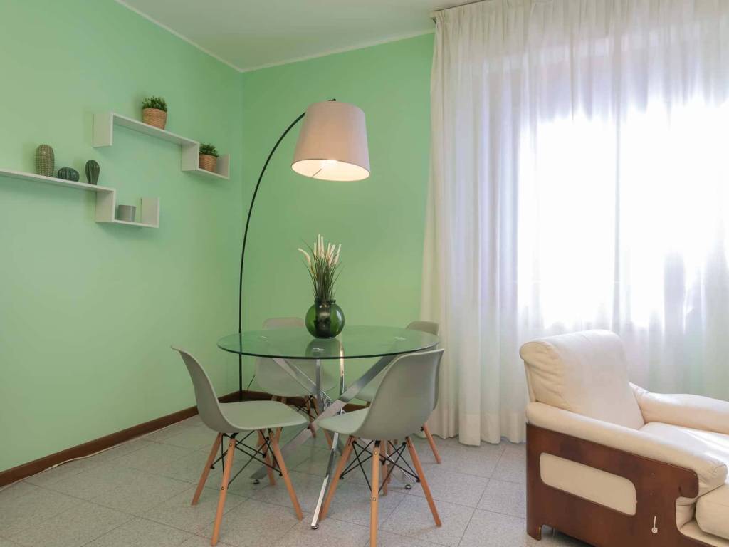 Appartamento a Arese in Via Valera - Foto 2