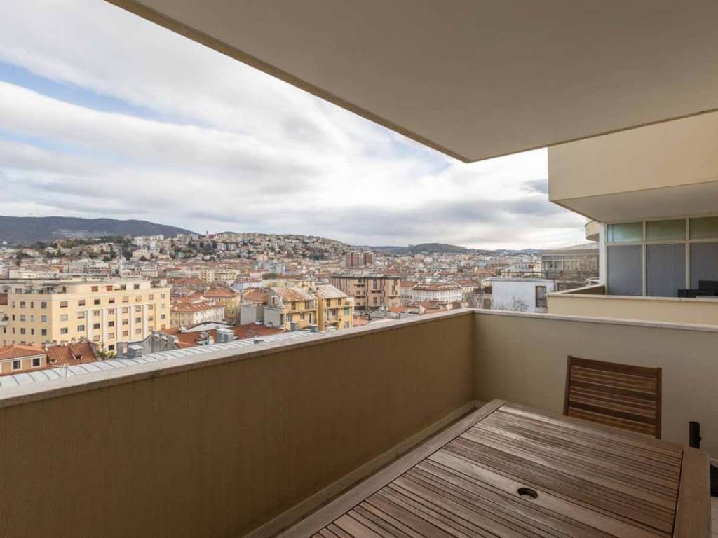 Appartamento a Trieste in Via Capitolina - Foto 4