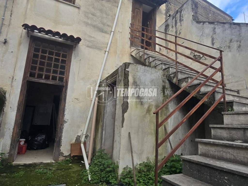 Appartamento a Pago del vallo di lauro in Via Vicinato 18 - Foto 2