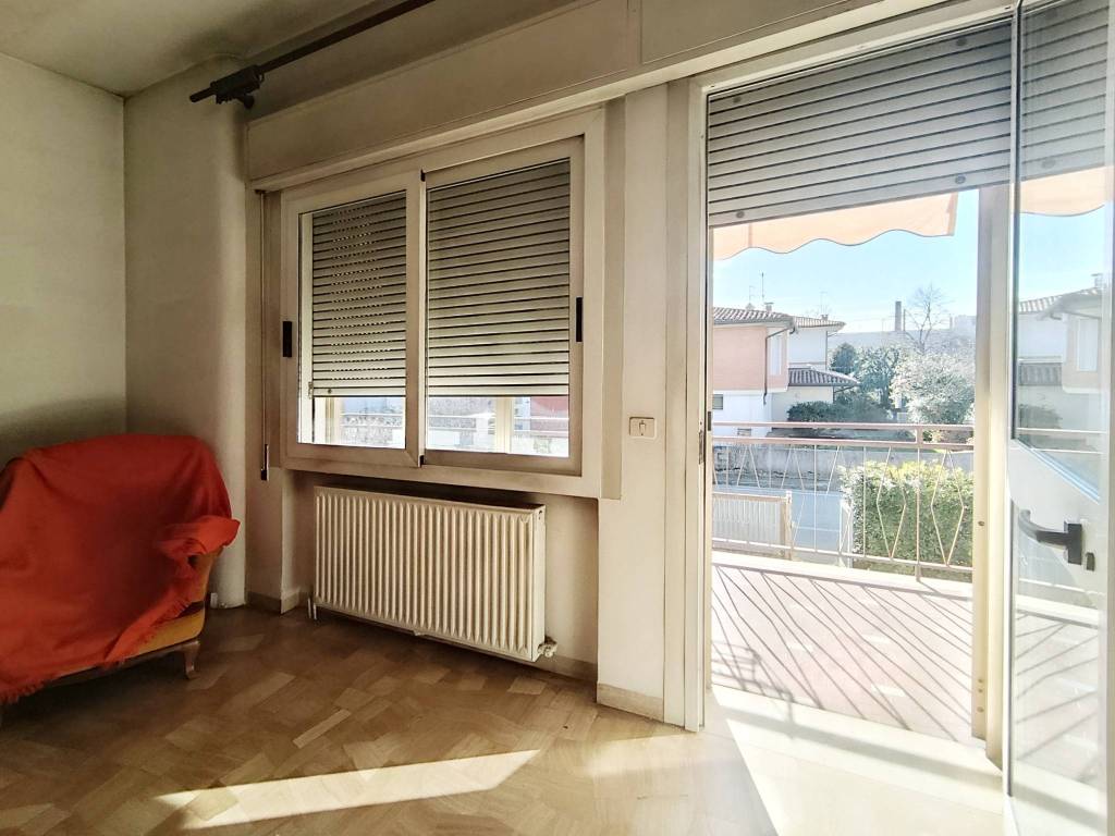 Villa a Rossano veneto in Quartiere Generale Giardino - Foto 3