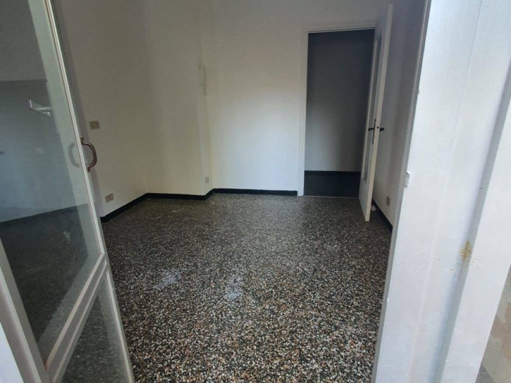 Appartamento a Genova in Via Giovanni Arrivabene - Foto 4