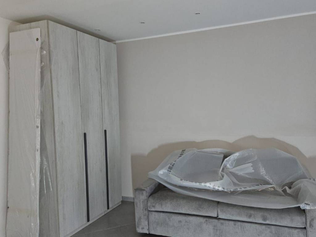 Appartamento a Napoli in Via Atri, 16 - Foto 2