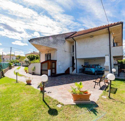 Villa a Chieti in Via Aterno 350 - Foto 2