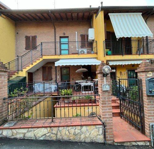 Appartamento a Foiano della chiana in Via Lucignano - Foto 2