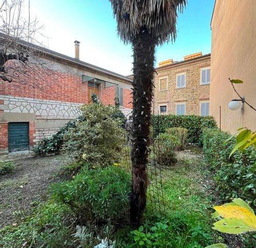 Villa a Sinalunga in Via Vittorio Emanuele - Foto 4