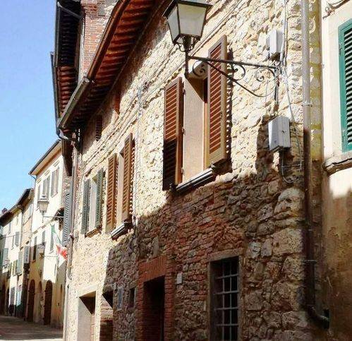 Appartamento a Lucignano in Via Roma 75 - Foto 2