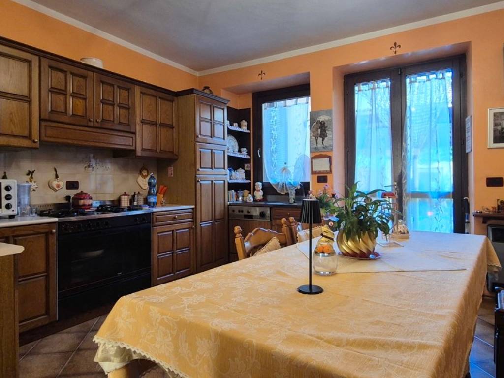 Appartamento a Frossasco in Via Castello , 21 - Foto 3