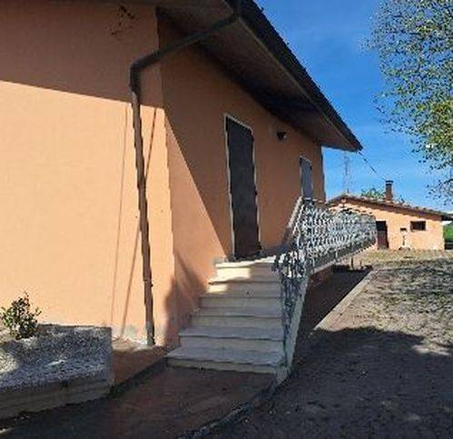 Villa a Cartoceto in Via Ticino - Foto 2