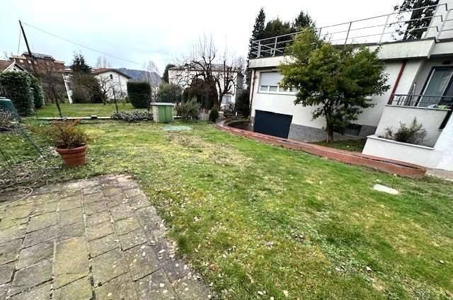 Villa a Como in Via beato Geremia Lambertenghi, 20 - Foto 3