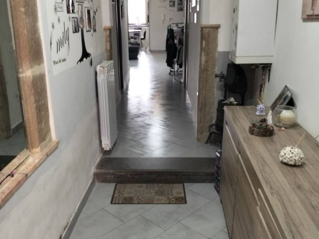Appartamento a Ischia di castro in Via Annibal Caro - Foto 2