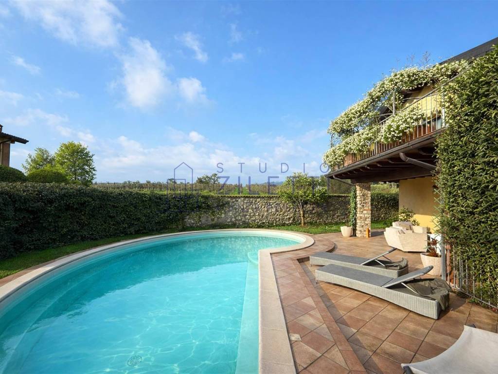 Villa a Passirano in Via Risorgimento, 32 - Foto 2