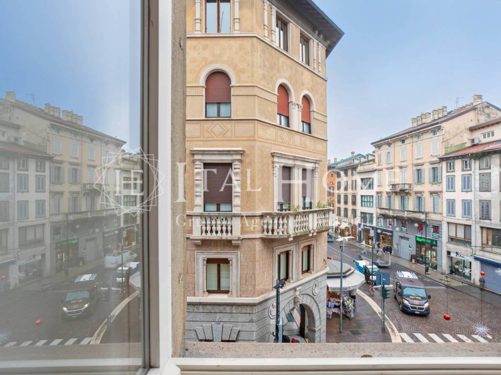 Appartamento a Bergamo in Piazza Pontida - Foto 2