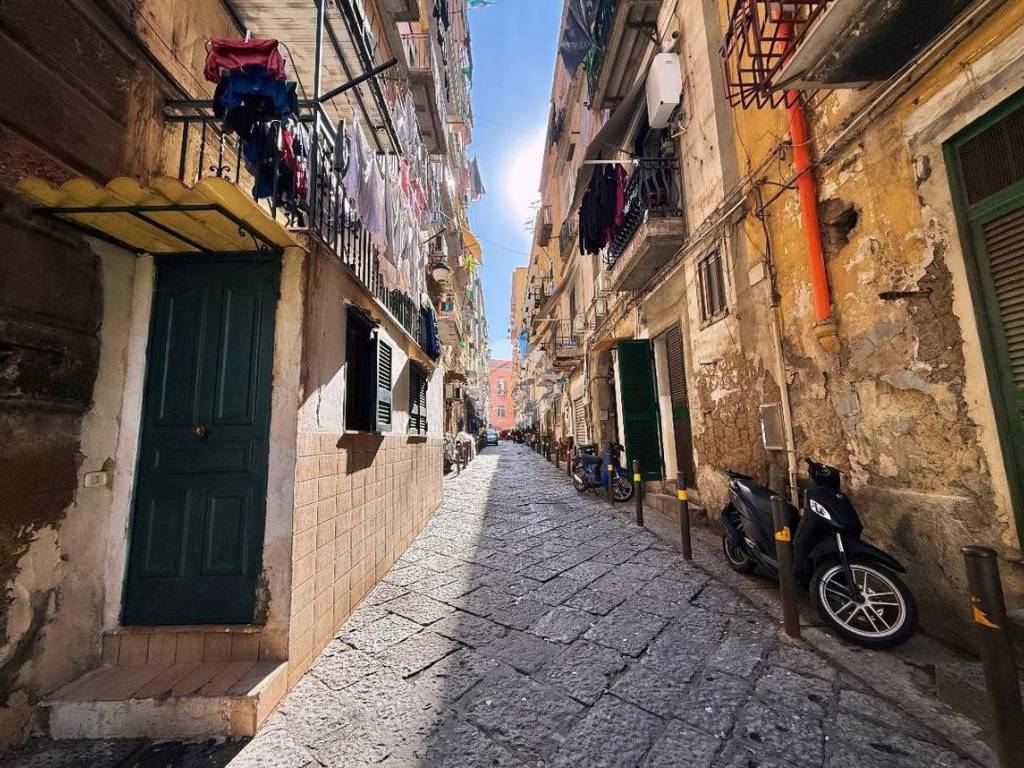 Appartamento a Napoli in Vico Concordia - Foto 4