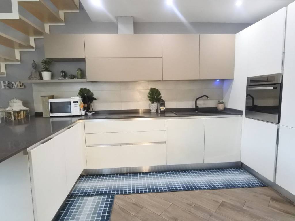 Casa indipendente a Prato in Via di Grignano - Foto 2