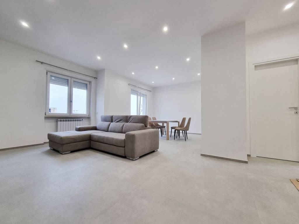 Appartamento a Caserta in via Roma, 51 - Foto 2