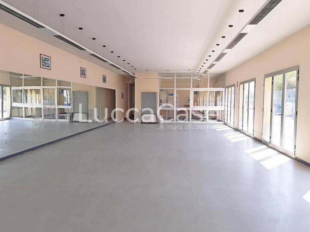 Immobile a Lucca in Viale S. Concordio, , 55100 - Foto 2