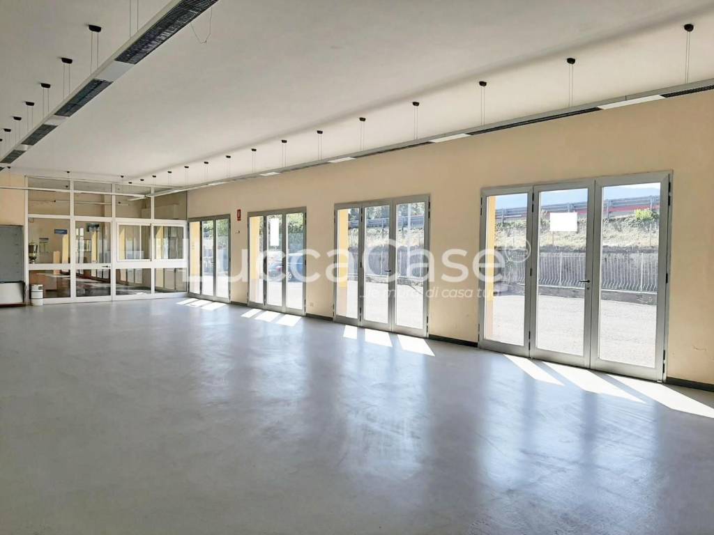 Immobile a Lucca in Viale S. Concordio, , 55100 - Foto 3