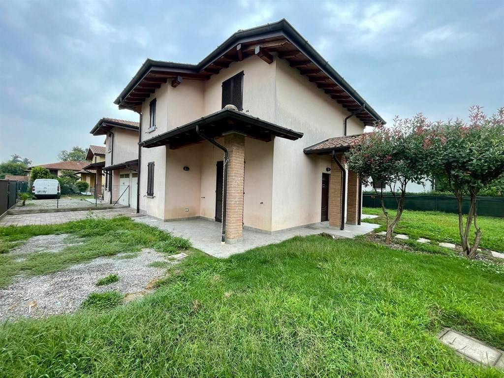 Villa a Casale litta in Via Stazione - Foto 2
