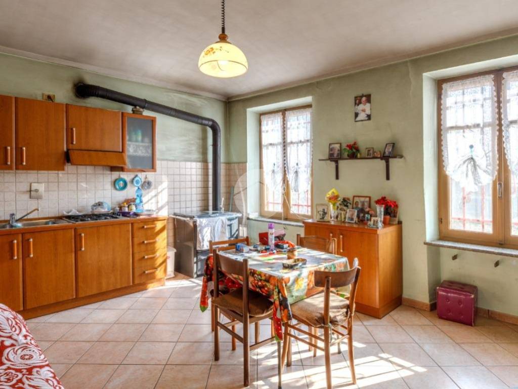 Casa indipendente a Chieri in Str. Fontaneto, 174 - Foto 3