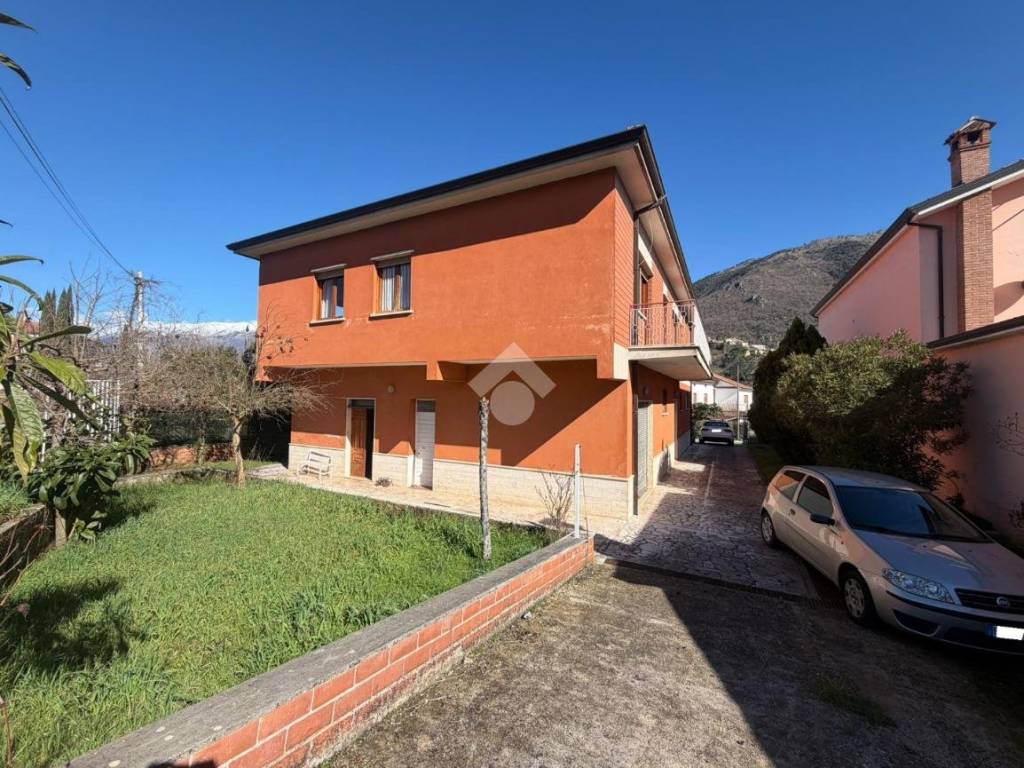 Casa indipendente a Posta fibreno in Contrada Stretta, 45 - Foto 5