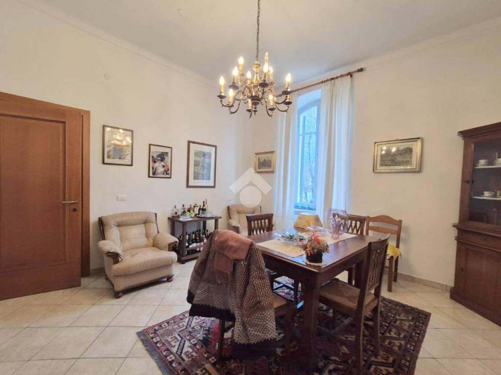 Villa a Acqui terme in Corso Divisione, 53 - Foto 3