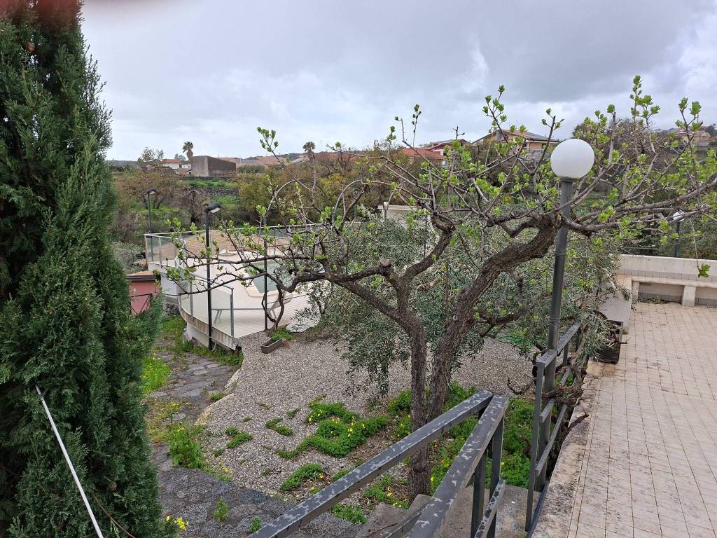 Villa a Mascalucia in Via Monte Verde - Foto 2