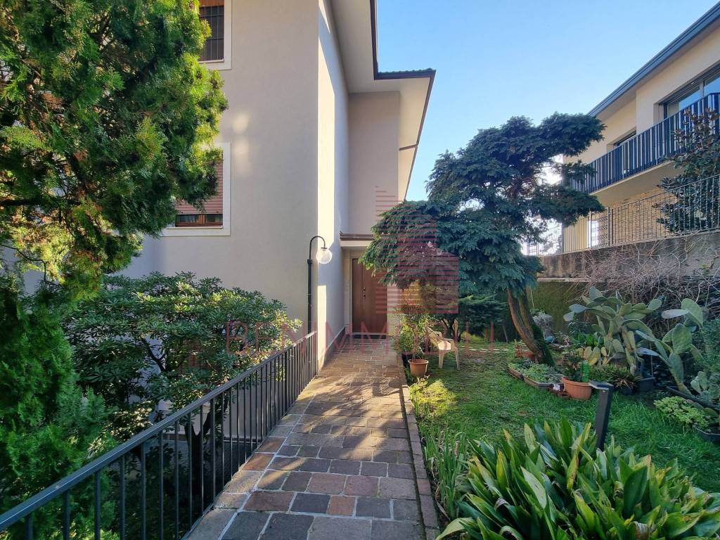 Appartamento a Brescia in Via B. Varisco - Foto 3