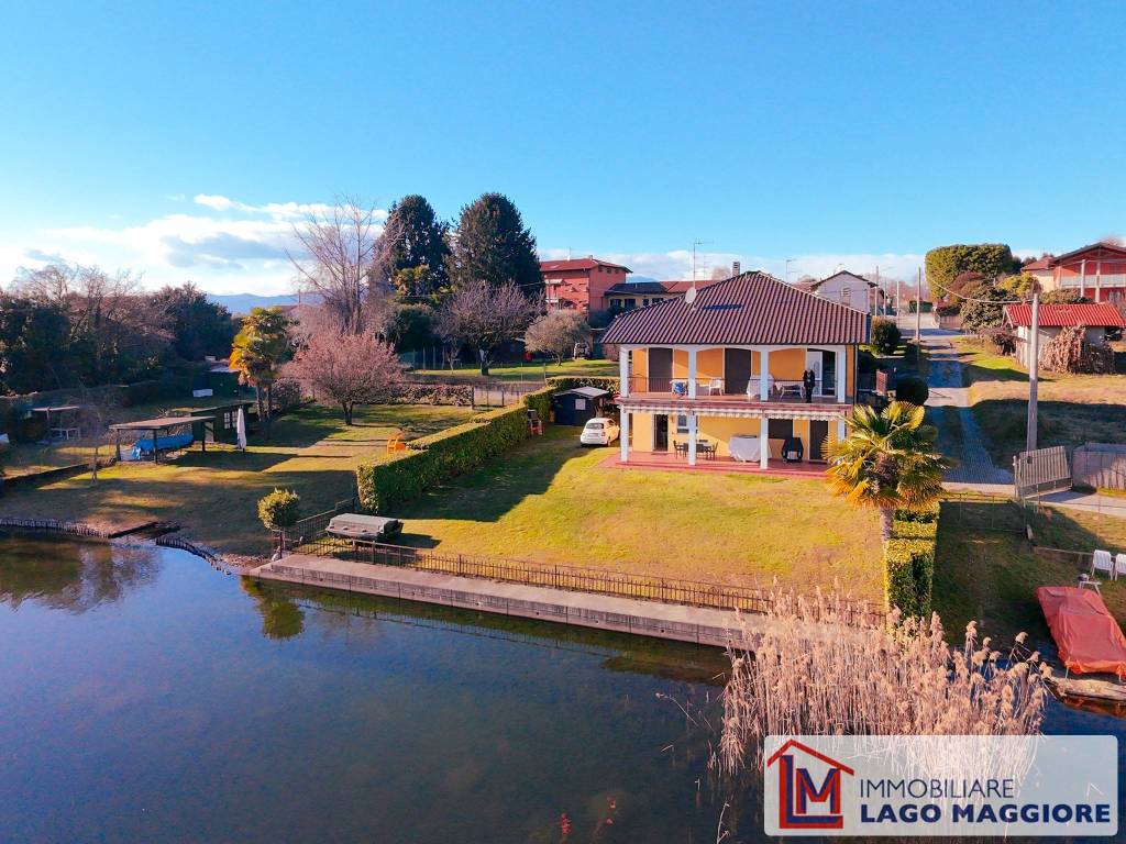 Villa a Travedona-monate in Corso Europa - Foto 2