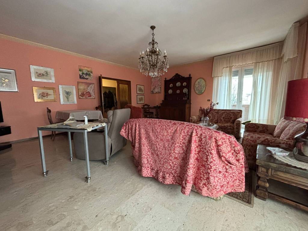 Villa a Caresanablot in Via Michelangelo Buonarroti - Foto 4