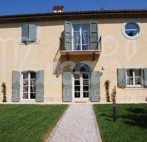 Villa a Forte dei marmi in Via Ariosto - Foto 5