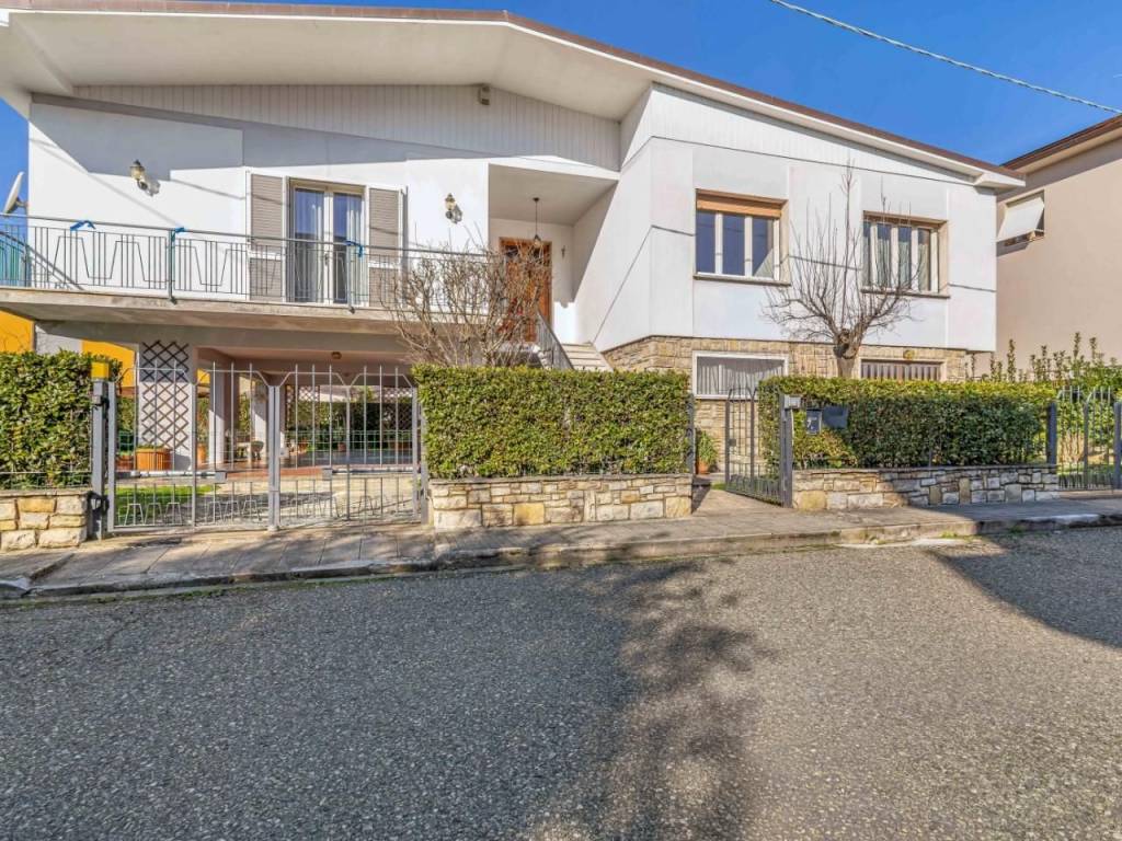 Villa a Cascina - Foto 2