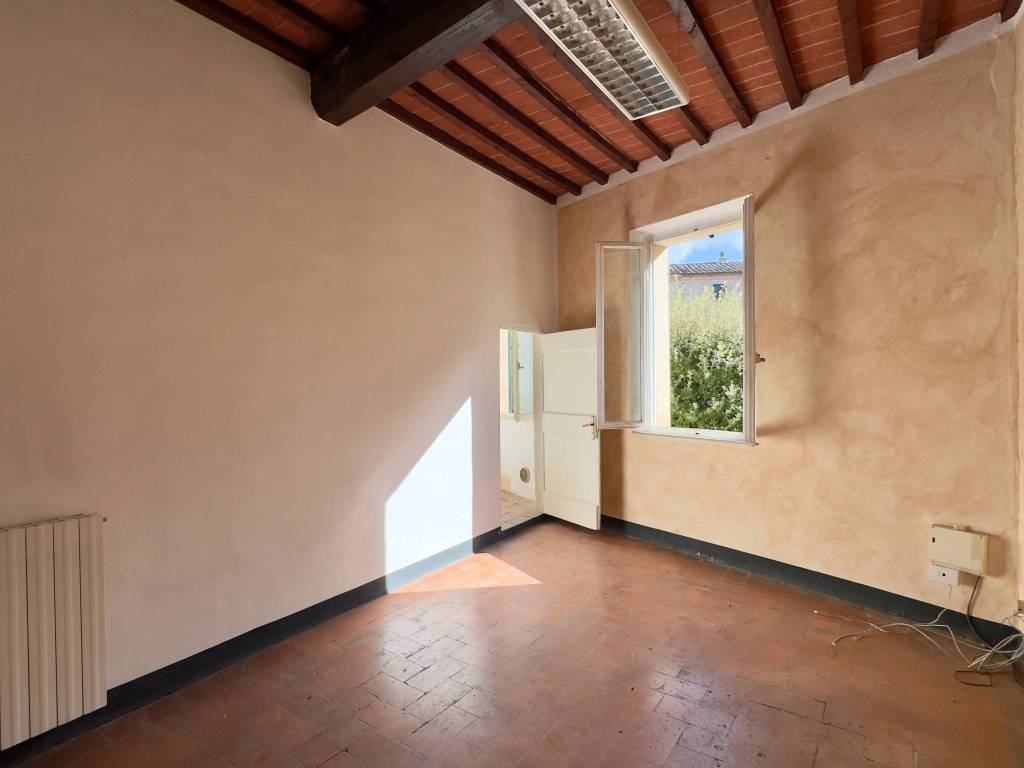 Appartamento a Monticiano in Piazza Lama, 8 - Foto 2