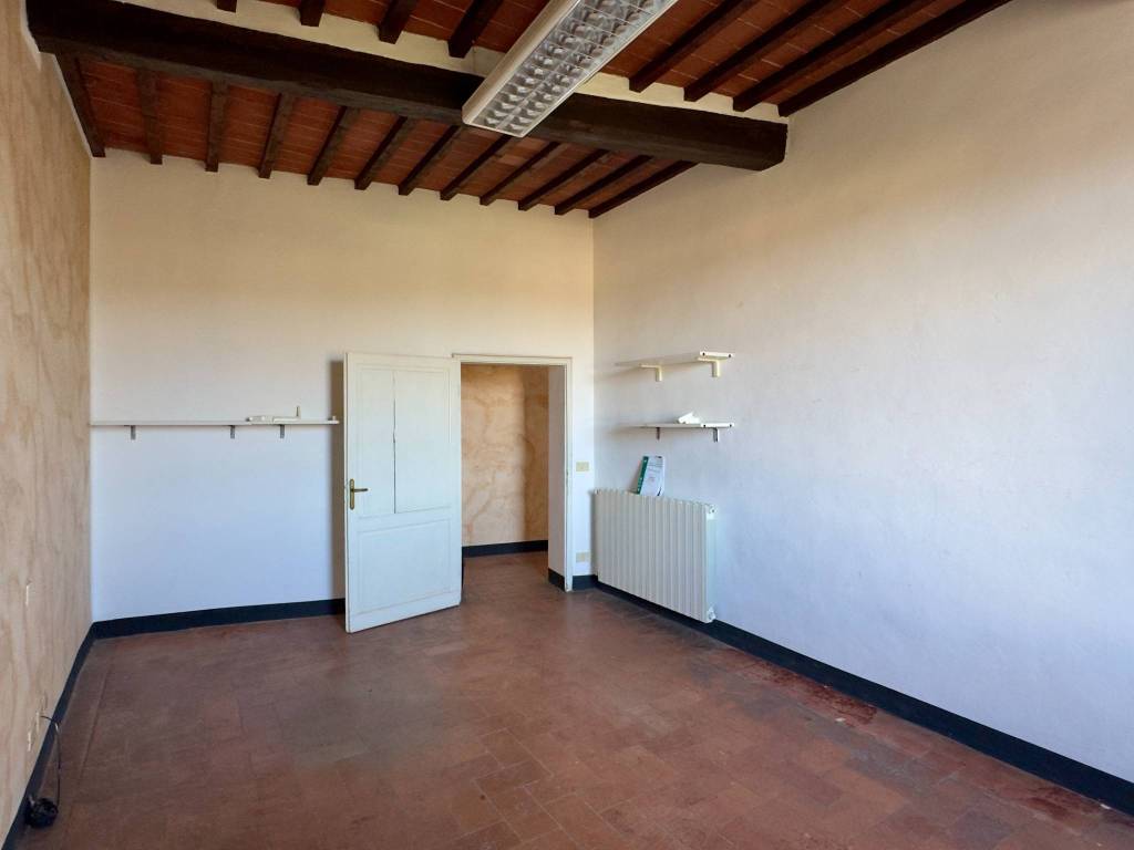 Appartamento a Monticiano in Piazza Lama, 8 - Foto 3