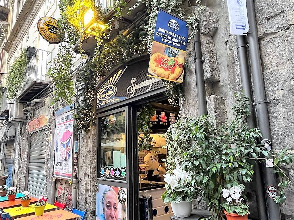 Appartamento a Napoli in Via Atri, 37 - Foto 4