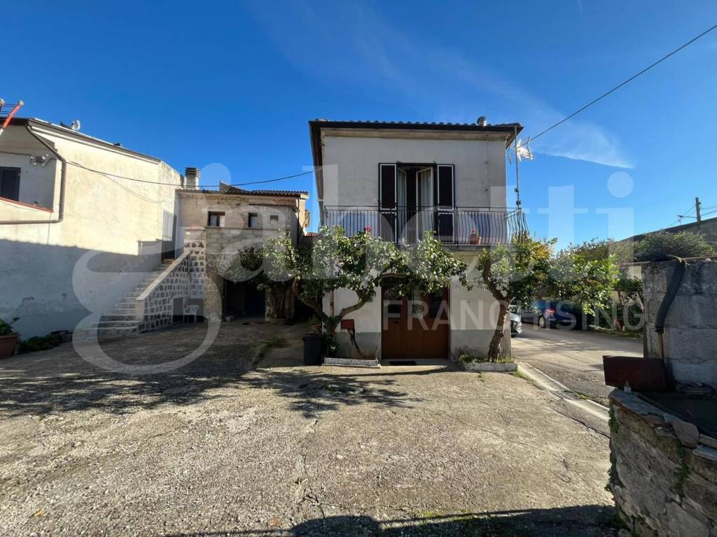 Casa indipendente a Alvignano in Via Gorizia - Foto 2