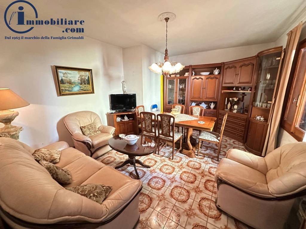 Casa indipendente a Tortolì in Via S. Locci - Foto 5