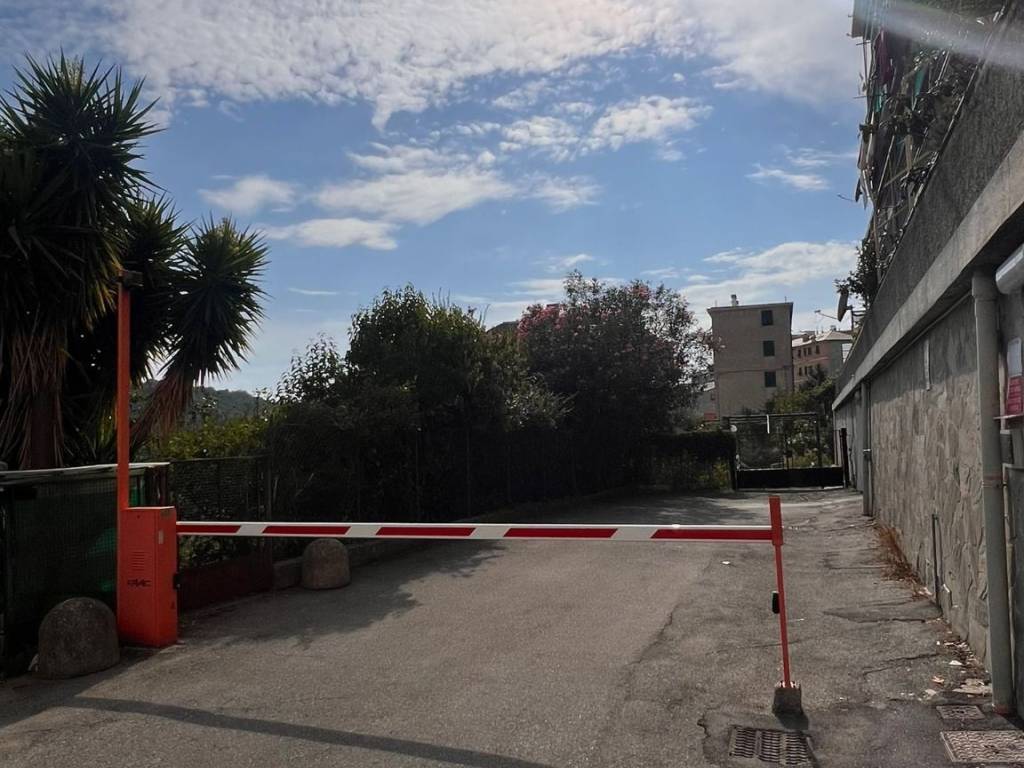 Box / garage a Genova in Via degli Oleandri, 37 - Foto 4