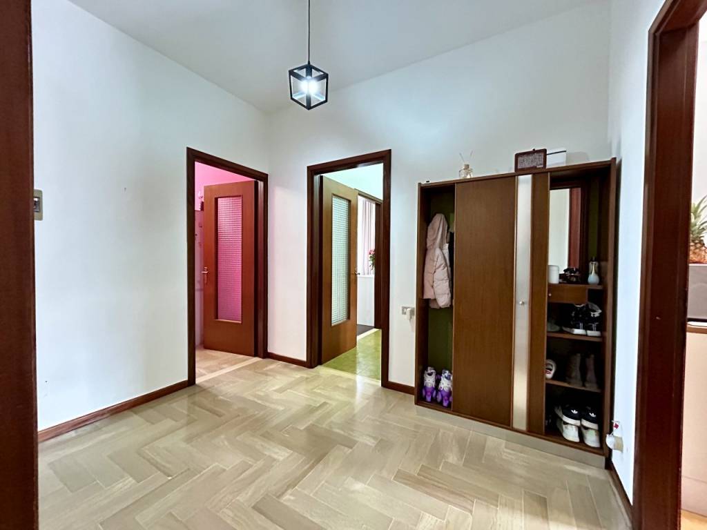 Appartamento a Legnago in Piazza della Costituzione 20 - Foto 2