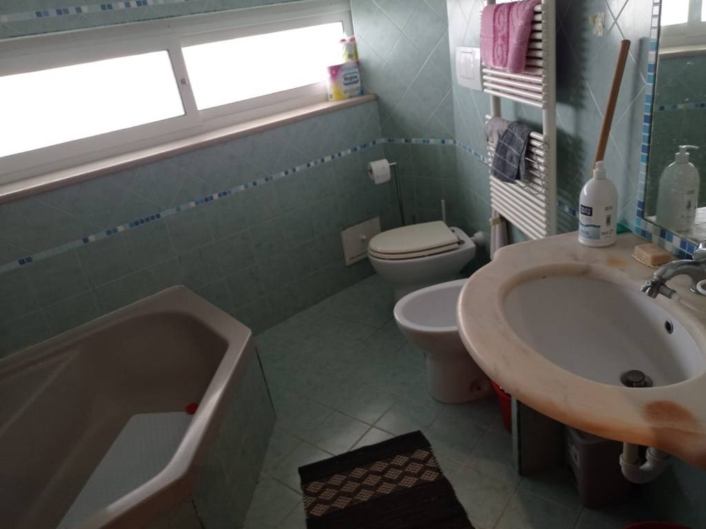 Appartamento a Bari in Via Francesco Campione - Foto 2