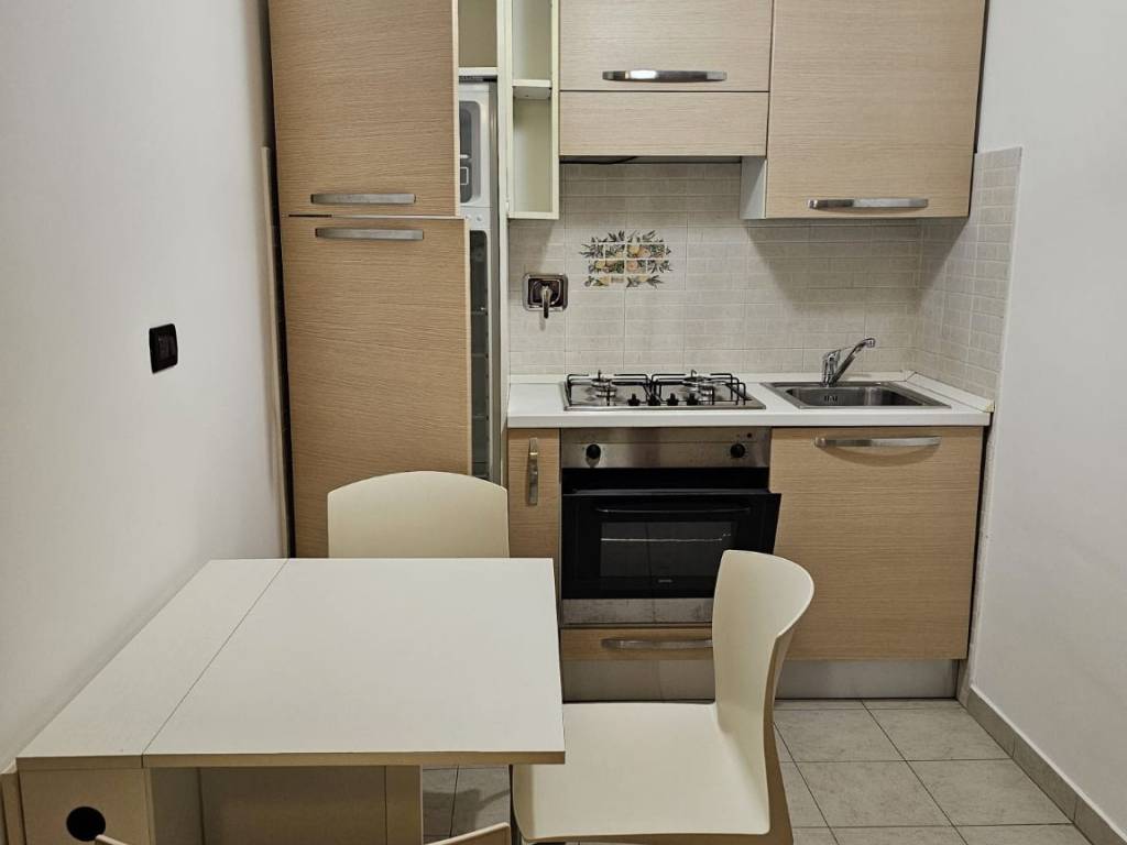 Appartamento a Chivasso in Via Eugenio Clara - Foto 4