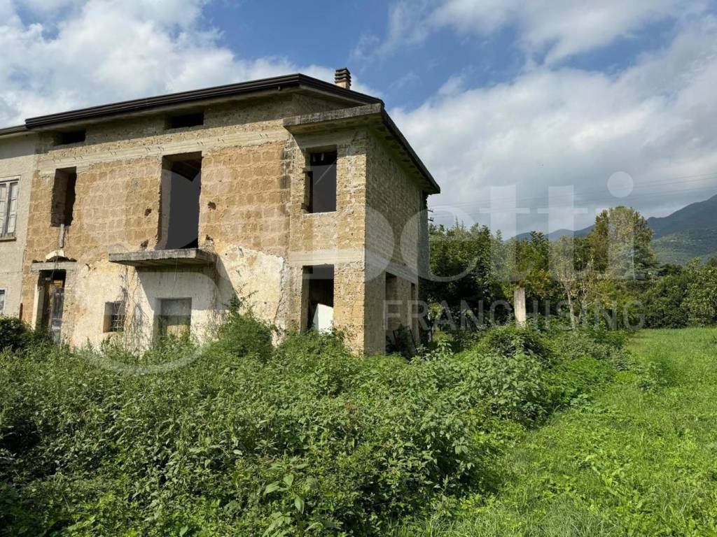 Casa indipendente a Alife in Via M. Vergini, snc - Foto 3