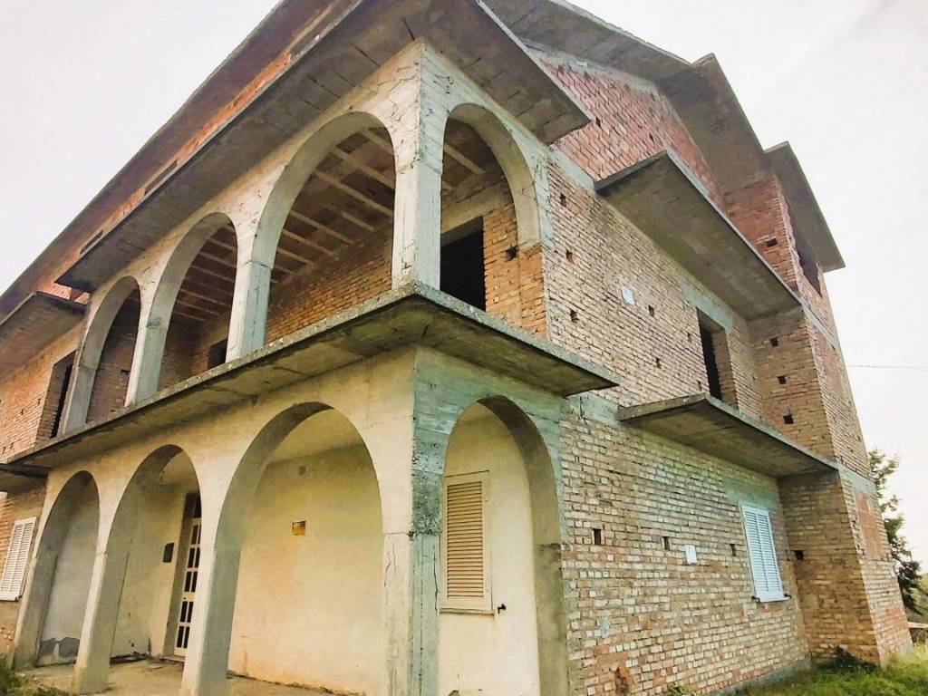 Villa a Serra d'aiello in Via della libertÃ - Foto 2