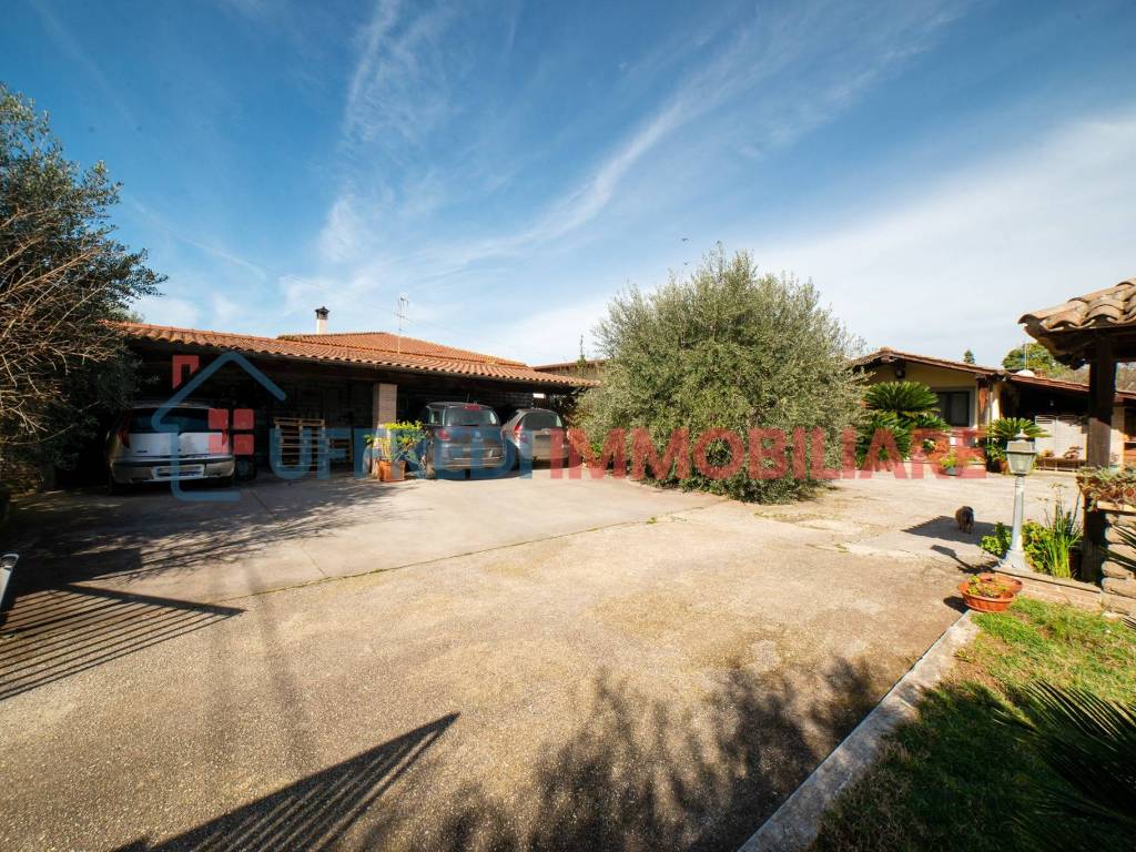 Villa a Velletri in Via dei Cinque Archi - Foto 4