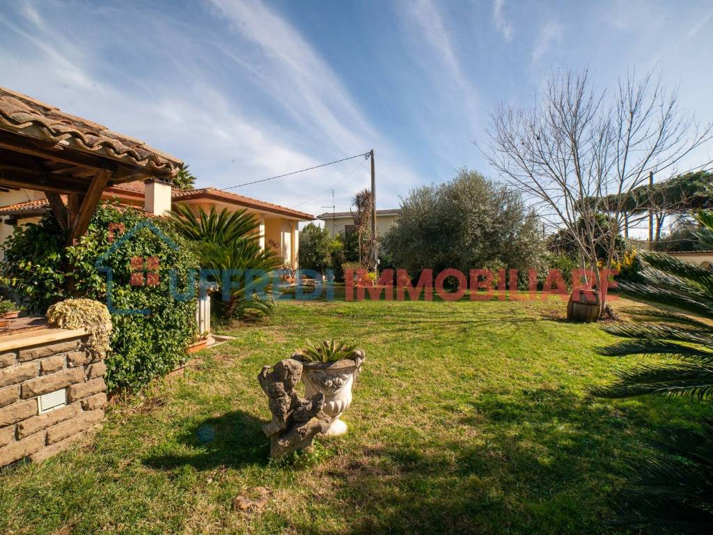 Villa a Velletri in Via dei Cinque Archi - Foto 5