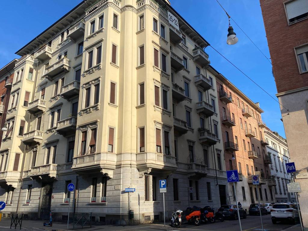 Appartamento a Torino in Via Vincenzo Gioberti, 22 - Foto 2