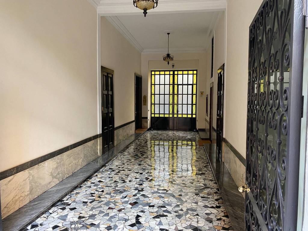 Appartamento a Torino in Via Vincenzo Gioberti, 22 - Foto 5