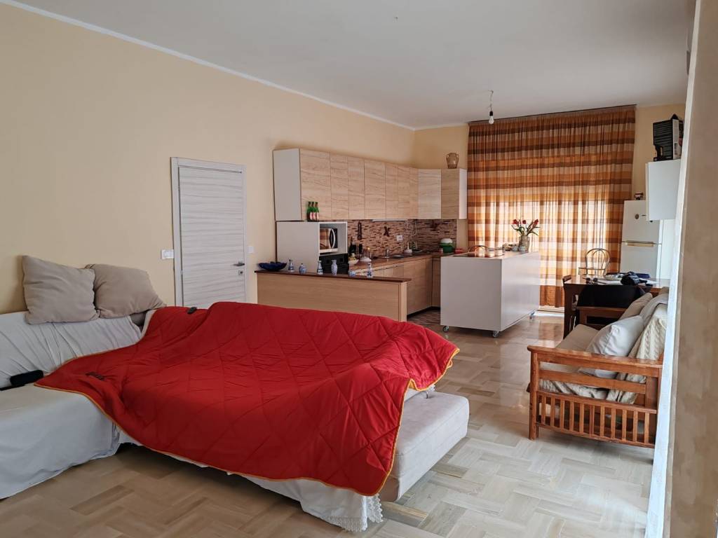 Appartamento a Lamezia terme in Via Enrico Toti - Foto 3